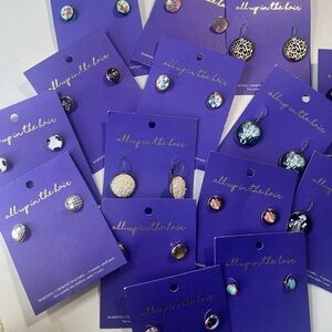 Lot of 45+ Multicolor Earrings. Some repeat styles